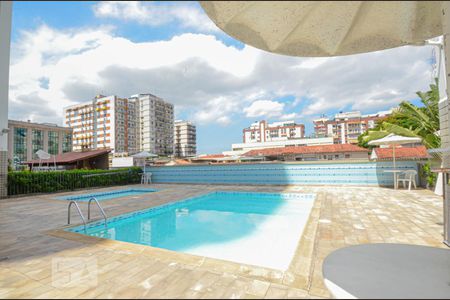 Apartamento para alugar com 51m², 1 quarto e 1 vagaÁrea comum - Piscina
