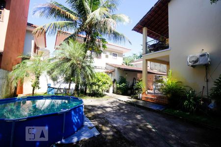 Casa de condomínio à venda com 150m², 2 quartos e 3 vagas Casa de condomínio à venda com 150m², 2 quartos e 3 vagasQuintal