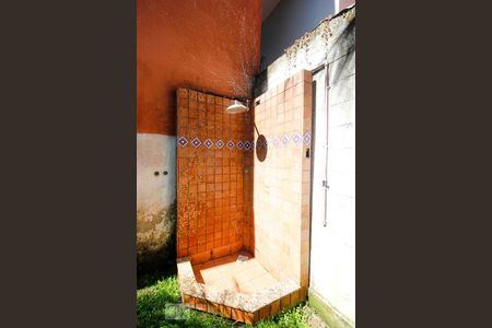 Casa de condomínio à venda com 150m², 2 quartos e 3 vagas Casa de condomínio à venda com 150m², 2 quartos e 3 vagasChuveiro - Quintal