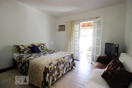 Casa de condomínio à venda com 150m², 2 quartos e 3 vagas Casa de condomínio à venda com 150m², 2 quartos e 3 vagasQuarto