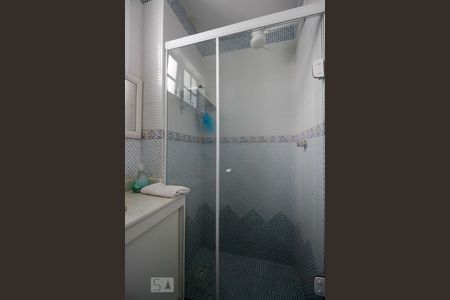 Casa de condomínio à venda com 150m², 2 quartos e 3 vagas Casa de condomínio à venda com 150m², 2 quartos e 3 vagasBanheiro
