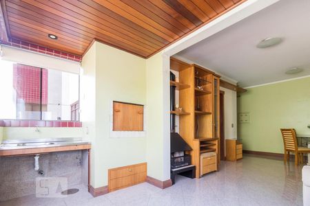 Churrasqueira de apartamento à venda com 2 quartos, 82m² em Passo da Areia, Porto Alegre