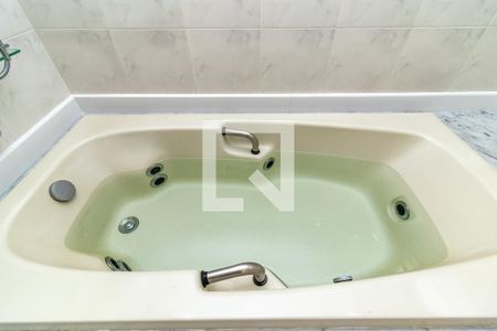 Apartamento à venda com 160m², 3 quartos e 3 vagasBanheiro da Suite