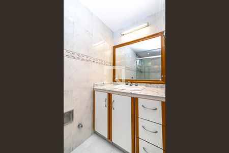 Apartamento à venda com 160m², 3 quartos e 3 vagasBanheiro da Suite