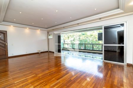 Sala de apartamento à venda com 3 quartos, 160m² em Barra da Tijuca, Rio de Janeiro