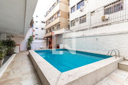 Apartamento à venda com 160m², 3 quartos e 3 vagasÁrea comum - Piscina