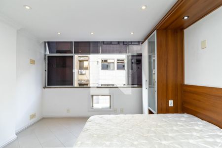 Apartamento à venda com 160m², 3 quartos e 3 vagasSuite