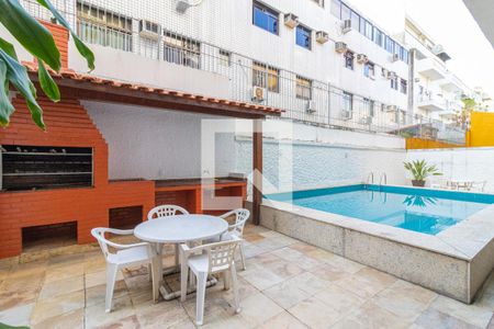 Apartamento à venda com 160m², 3 quartos e 3 vagasÁrea comum - Piscina e Churrasqueira