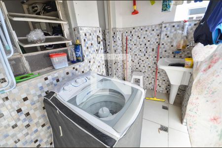 Apartamento à venda com 142m², 3 quartos e 1 vagaÁrea de Serviço