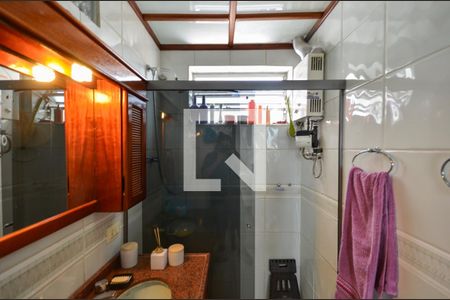 Apartamento à venda com 142m², 3 quartos e 1 vagaBanheiro da Suíte