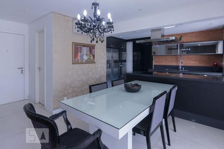 Apartamento à venda com 112m², 3 quartos e 2 vagasSala