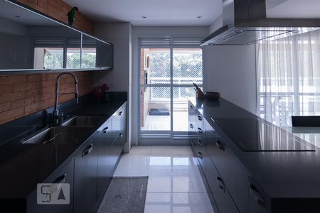 Apartamento à venda com 112m², 3 quartos e 2 vagasCozinha