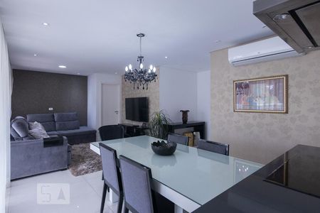 Apartamento à venda com 112m², 3 quartos e 2 vagasSala