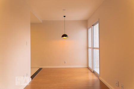 Sala de apartamento para alugar com 2 quartos, 50m² em Liberdade, São Paulo