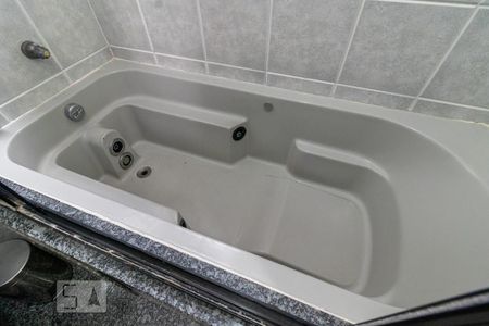 Apartamento à venda com 100m², 3 quartos e 1 vagaBanheiro da Suíte