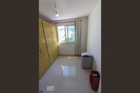 Quarto 1 de apartamento para alugar com 2 quartos, 70m² em Freguesia (jacarepaguá), Rio de Janeiro