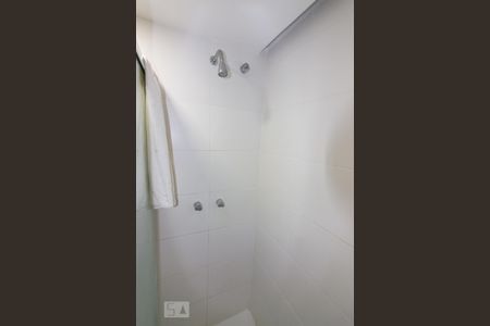 Banheiro de apartamento para alugar com 2 quartos, 70m² em Freguesia (jacarepaguá), Rio de Janeiro