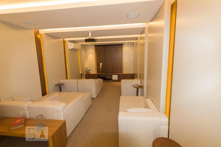 Apartamento para alugar com 70m², 2 quartos e 1 vaga Apartamento para alugar com 70m², 2 quartos e 1 vagaCinema