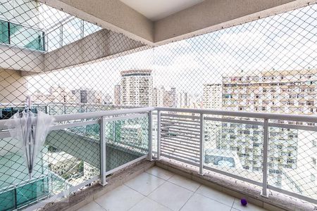 Apartamento à venda com 49m², 1 quarto e 1 vaga Apartamento à venda com 49m², 1 quarto e 1 vagaVaranda