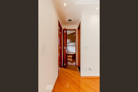 Corredor de apartamento à venda com 2 quartos, 54m² em Vila Bela, São Paulo