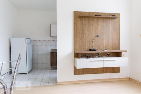 Sala de apartamento à venda com 1 quarto, 38m² em Humaitá, Porto Alegre