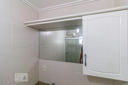 Apartamento para alugar com 95m², 3 quartos e 2 vagasBanheiro da Suite 1 - Espelho