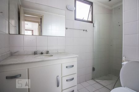 Apartamento à venda com 80m², 3 quartos e 2 vagasBanheiro da Suíte