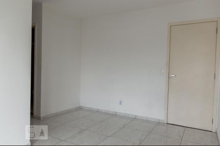 Sala de apartamento para alugar com 2 quartos, 49m² em Ferrazópolis, São Bernardo do Campo