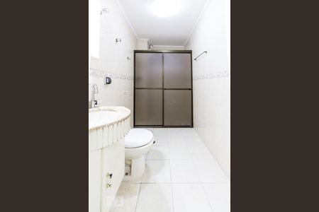 Banheiro de apartamento para alugar com 2 quartos, 60m² em Bela Vista, São Paulo
