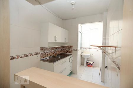 Cozinha de apartamento para alugar com 2 quartos, 55m² em Del Castilho, Rio de Janeiro