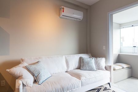 Sala de apartamento para alugar com 1 quarto, 41m² em Cidade Monções, São Paulo