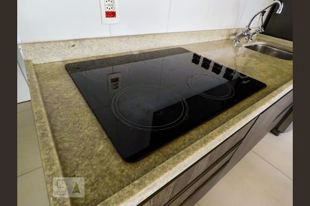 Cozinha de apartamento para alugar com 1 quarto, 50m² em Paraíso, São Paulo