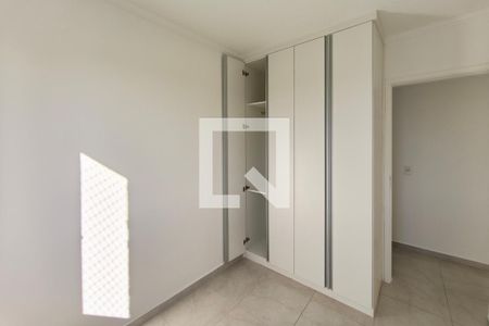 Quarto 1 de apartamento para alugar com 2 quartos, 50m² em Parque Jambeiro, Campinas
