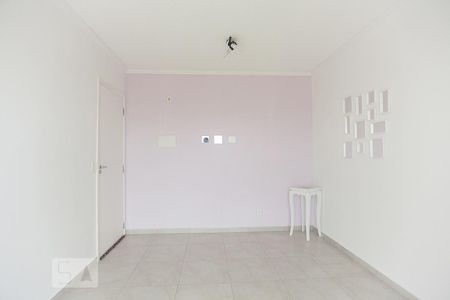 Sala de apartamento para alugar com 2 quartos, 55m² em Parque Jambeiro, Campinas