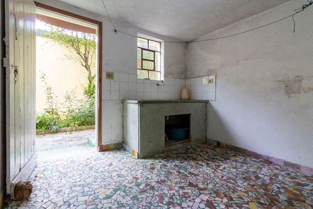 Casa à venda com 100m², 2 quartos e 2 vagasEdícula 