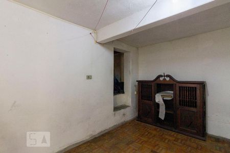 Casa à venda com 100m², 2 quartos e 2 vagasEdícula 