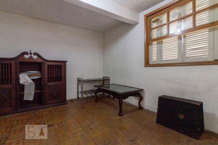 Casa à venda com 100m², 2 quartos e 2 vagasEdícula 