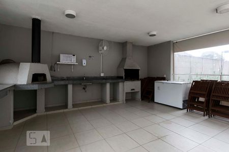 Apartamento à venda com 33m², 1 quarto e sem vagaÁrea comum - Churrasqueira