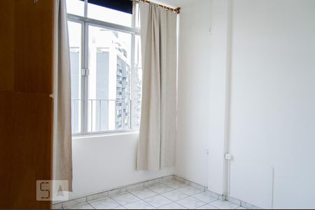 Dormitório de apartamento à venda com 1 quarto, 34m² em Vila Buarque, São Paulo