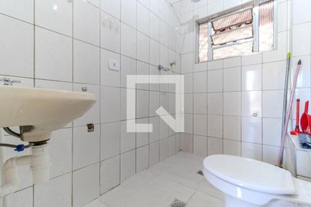 Banheiro de kitnet/studio para alugar com 1 quarto, 34m² em Vila Buarque, São Paulo