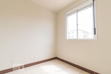 Dormitório 3 de apartamento à venda com 3 quartos, 67m² em Humaitá, Porto Alegre