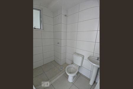 Banheiro de apartamento para alugar com 2 quartos, 62m² em Scharlau, São Leopoldo