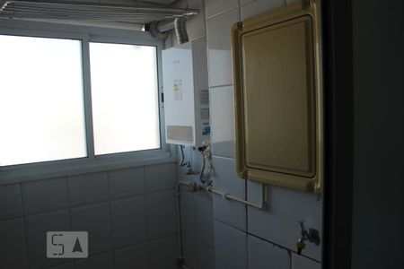 Apartamento à venda com 70m², 2 quartos e 1 vagaÁrea de Serviço