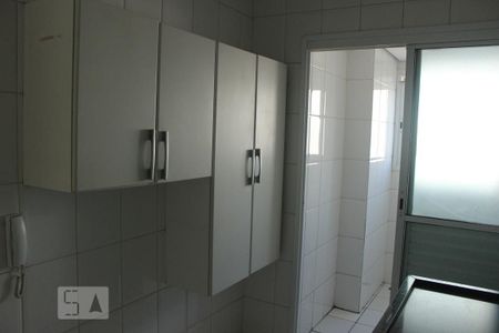 Apartamento à venda com 70m², 2 quartos e 1 vagaCozinha - Armários