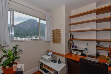 Escritório de apartamento para alugar com 2 quartos, 108m² em Lagoa, Rio de Janeiro