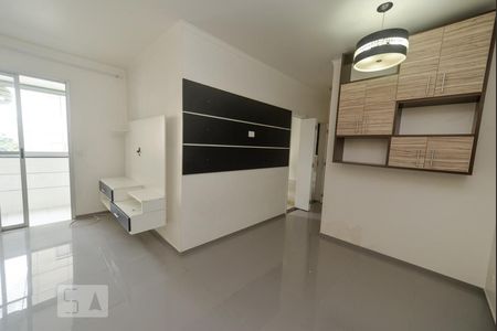 Apartamento para alugar com 72m², 3 quartos e 1 vagaSala de Jantar