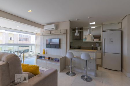 Sala de apartamento para alugar com 2 quartos, 67m² em Centro, Campinas