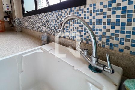 Área de Serviço de apartamento para alugar com 3 quartos, 250m² em Indianópolis, São Paulo