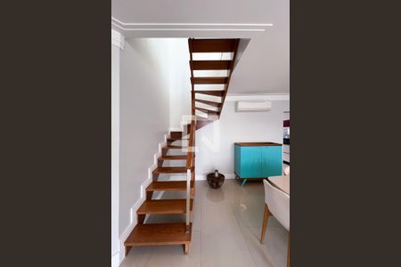 Sala de apartamento para alugar com 3 quartos, 250m² em Indianópolis, São Paulo