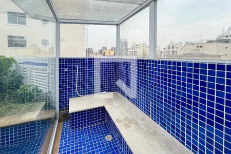 Apartamento à venda com 250m², 3 quartos e 3 vagas Apartamento à venda com 250m², 3 quartos e 3 vagasÁrea comum